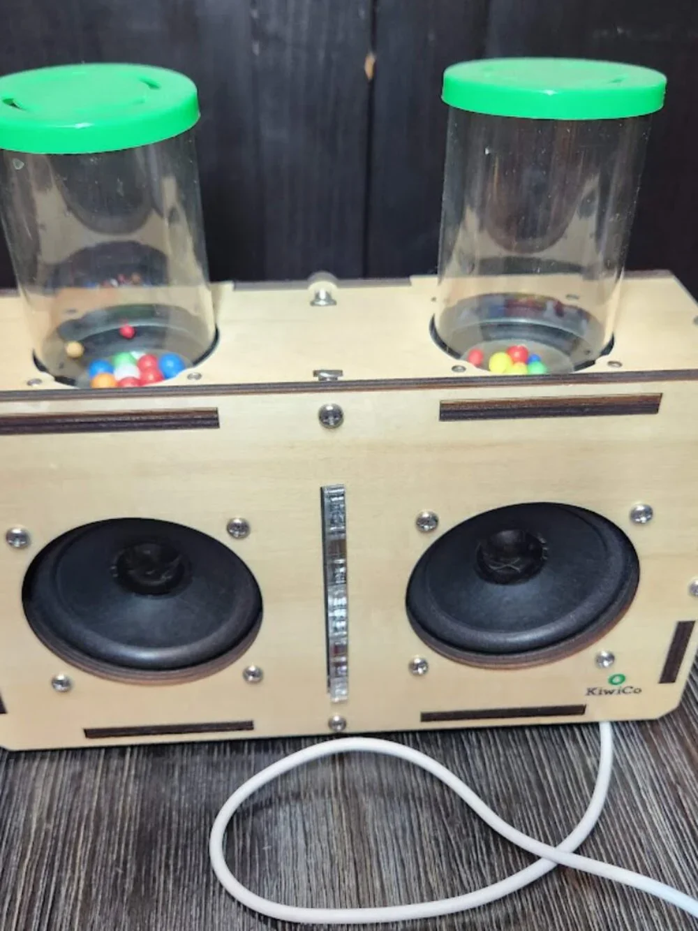 KiwiCo. Kiwi Co. Kinetic Light-up Bluetooth Speaker Science STEM Circuits USB Sp